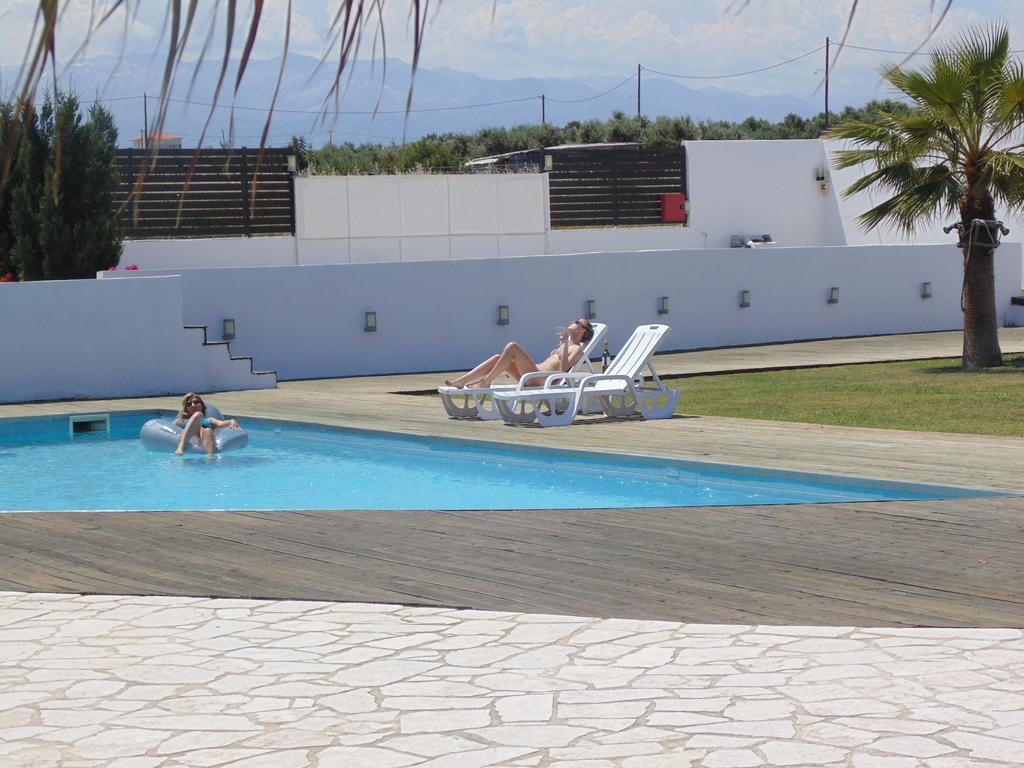 Reveli Estate Villa Kalathas Exteriör bild