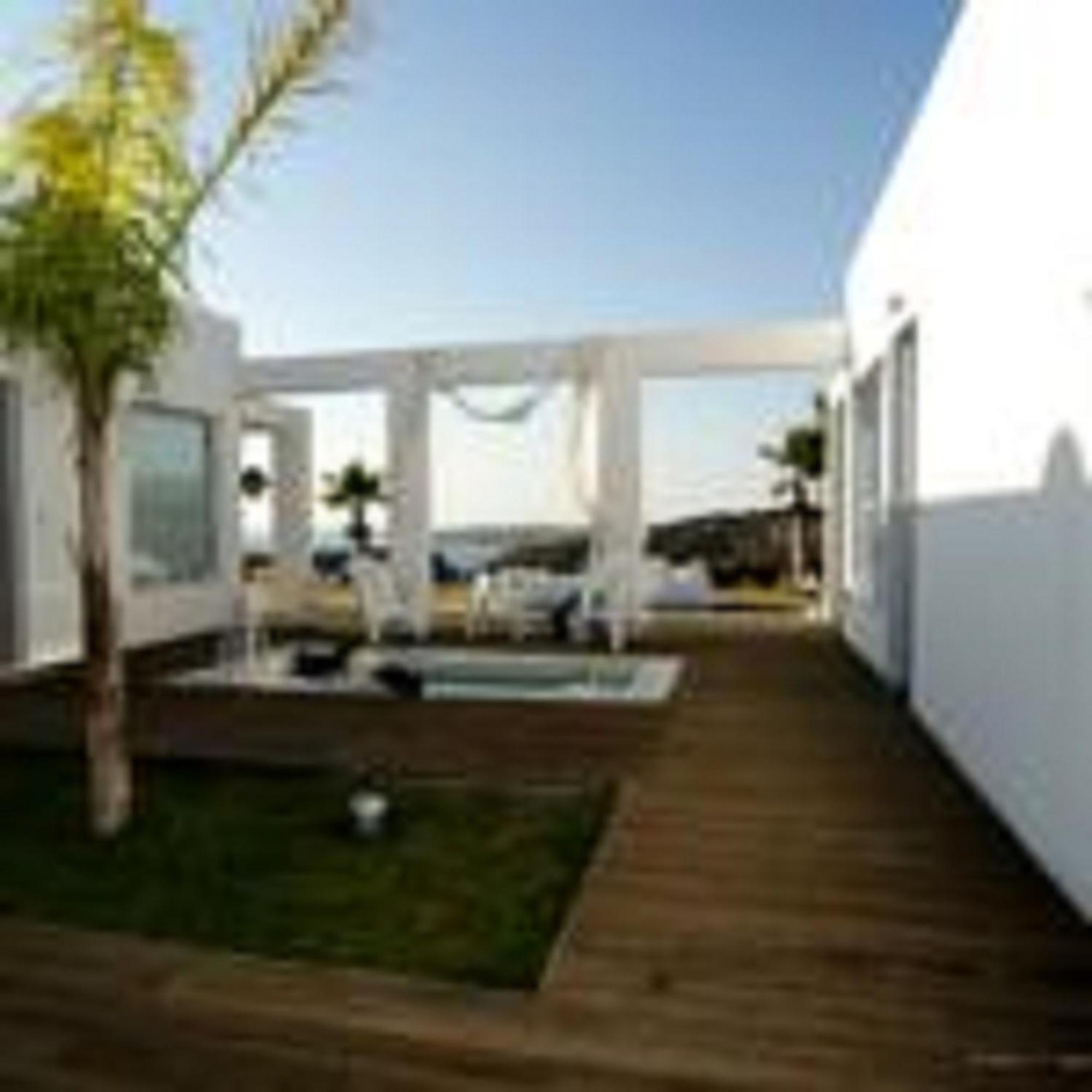 Reveli Estate Villa Kalathas Rum bild